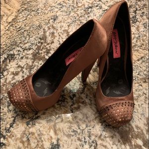 Betsy Johnson Shoes Size 7 Brown with Rhinestones